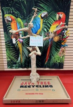 Java Tree Bird Stand